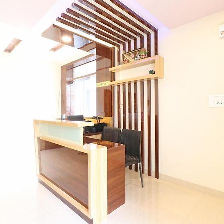 Oyo 37349 Sai Palace Hotell Chik Bānavar Eksteriør bilde